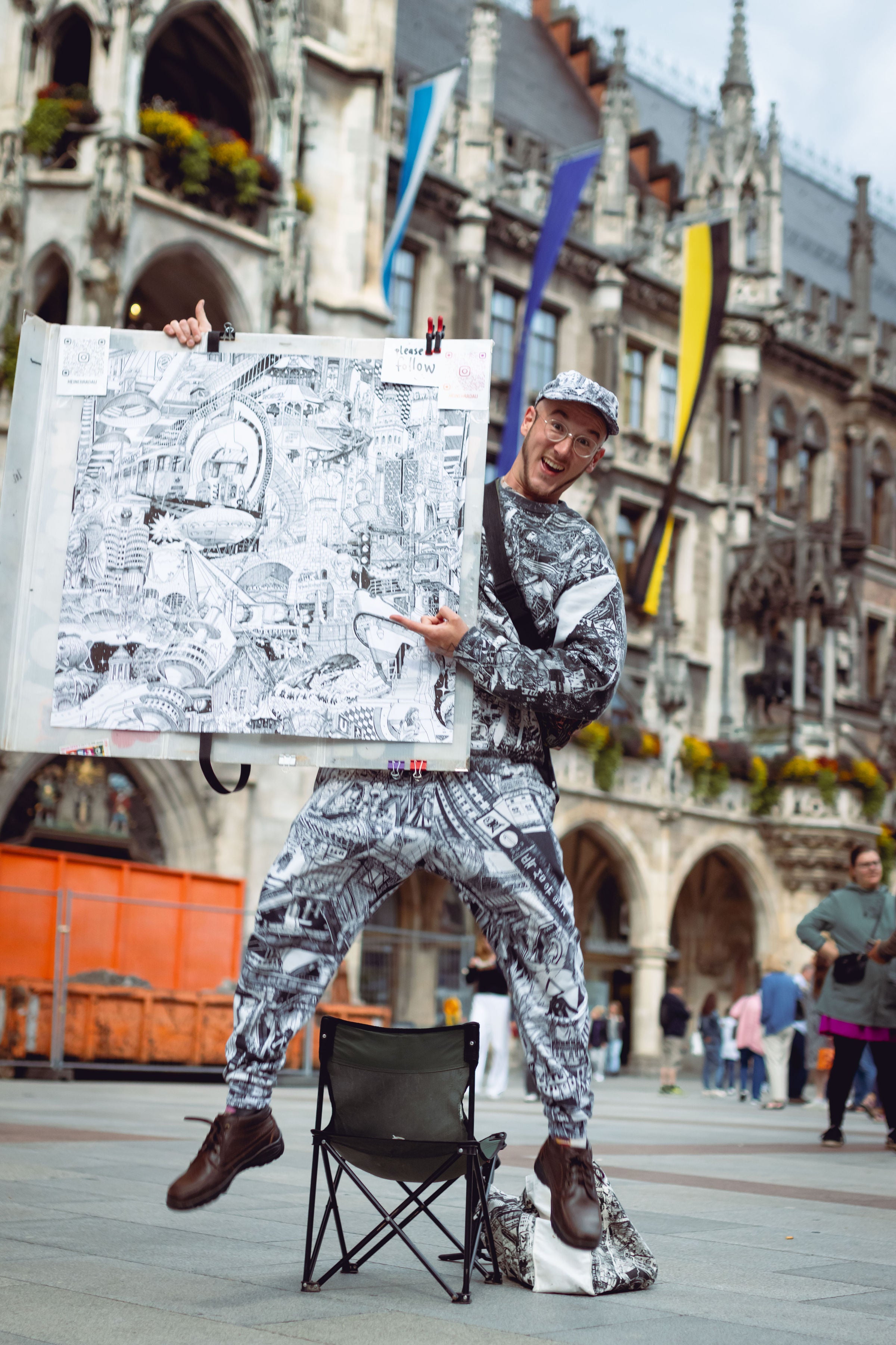 Munich – Hand-drawn Cityscape Canvas