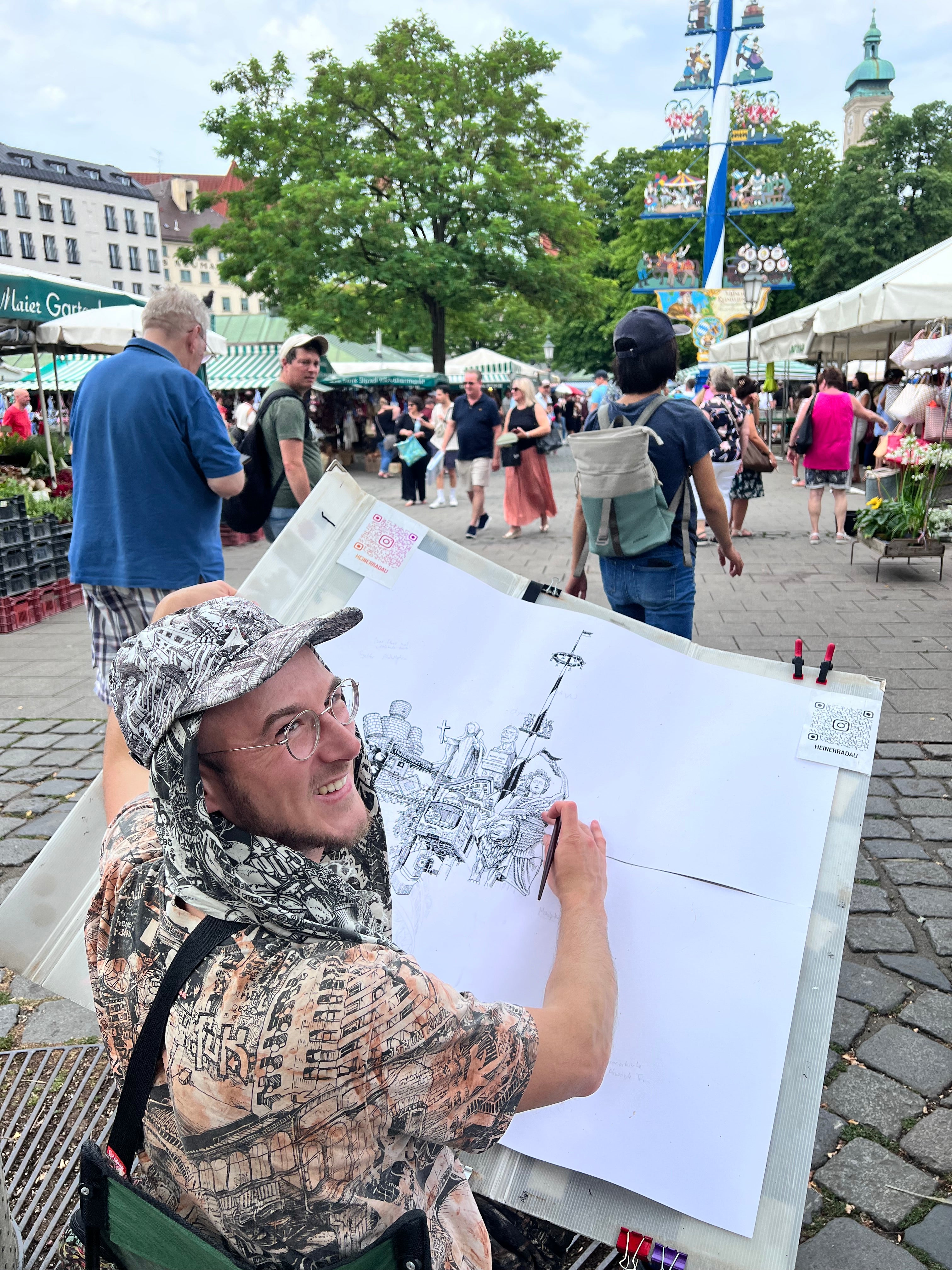 Munich – Hand-drawn Cityscape Canvas