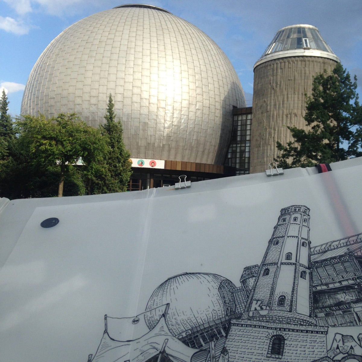 Zeiss Planetarium, Prenzlauer Berg – Heiner Radau, Travel & Draw Berlin
