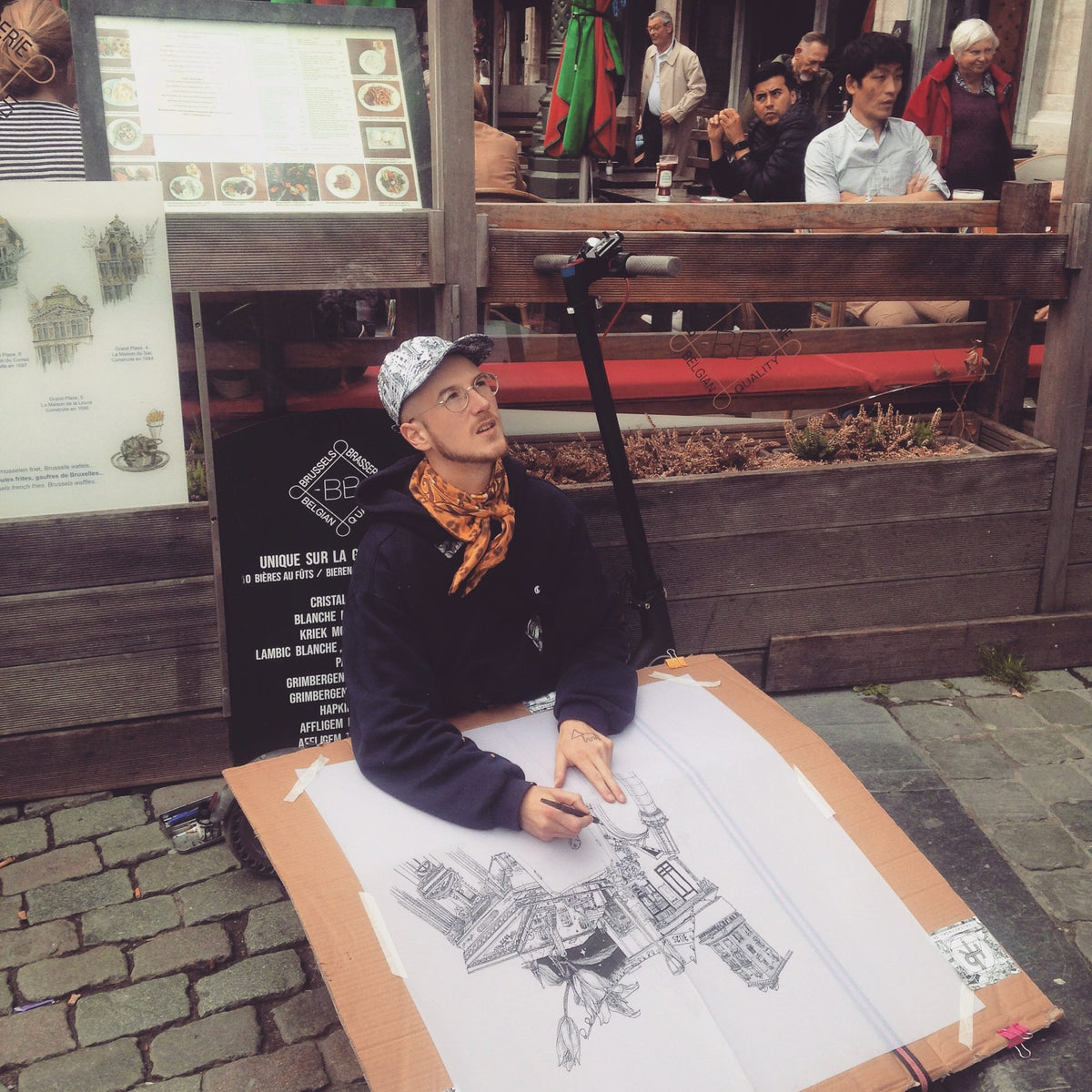 On the cobblestones in Brussels – Heiner Radau, Travel & Draw Brussels