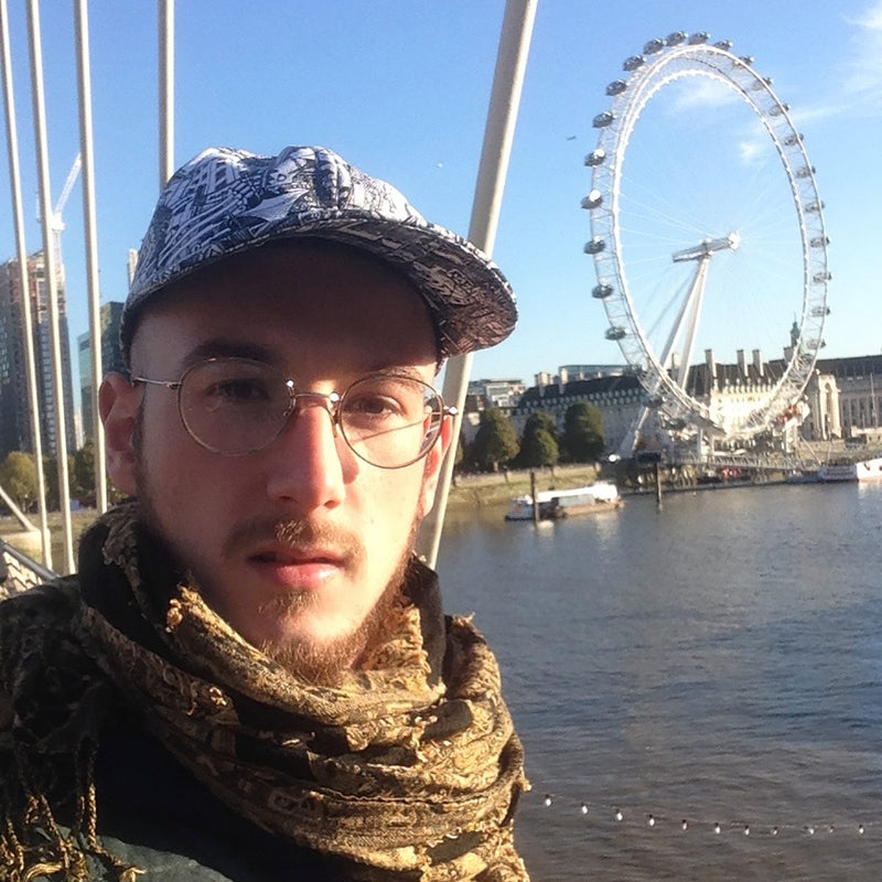 London, by the Thames – Heiner Radau, Travel & Draw London